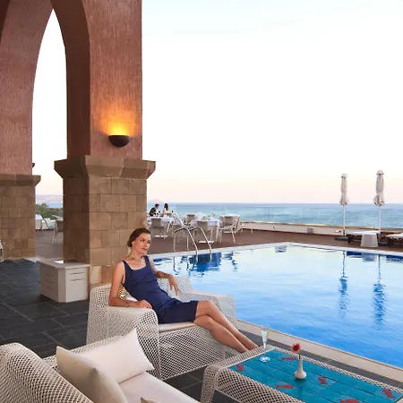 Boutique 5 Hotel & Spa - Adults Only-3